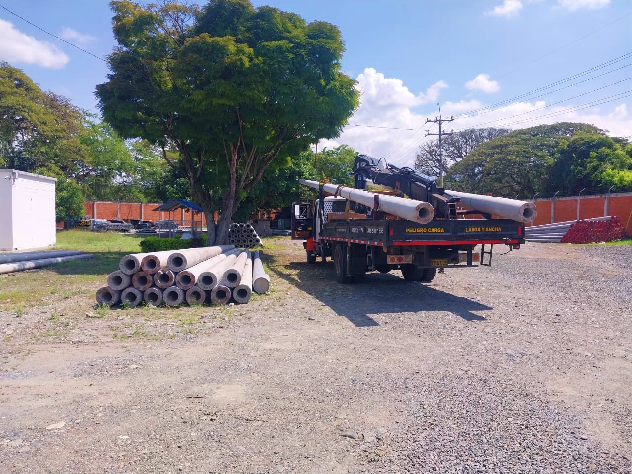 grua cargada wattio ingenieria